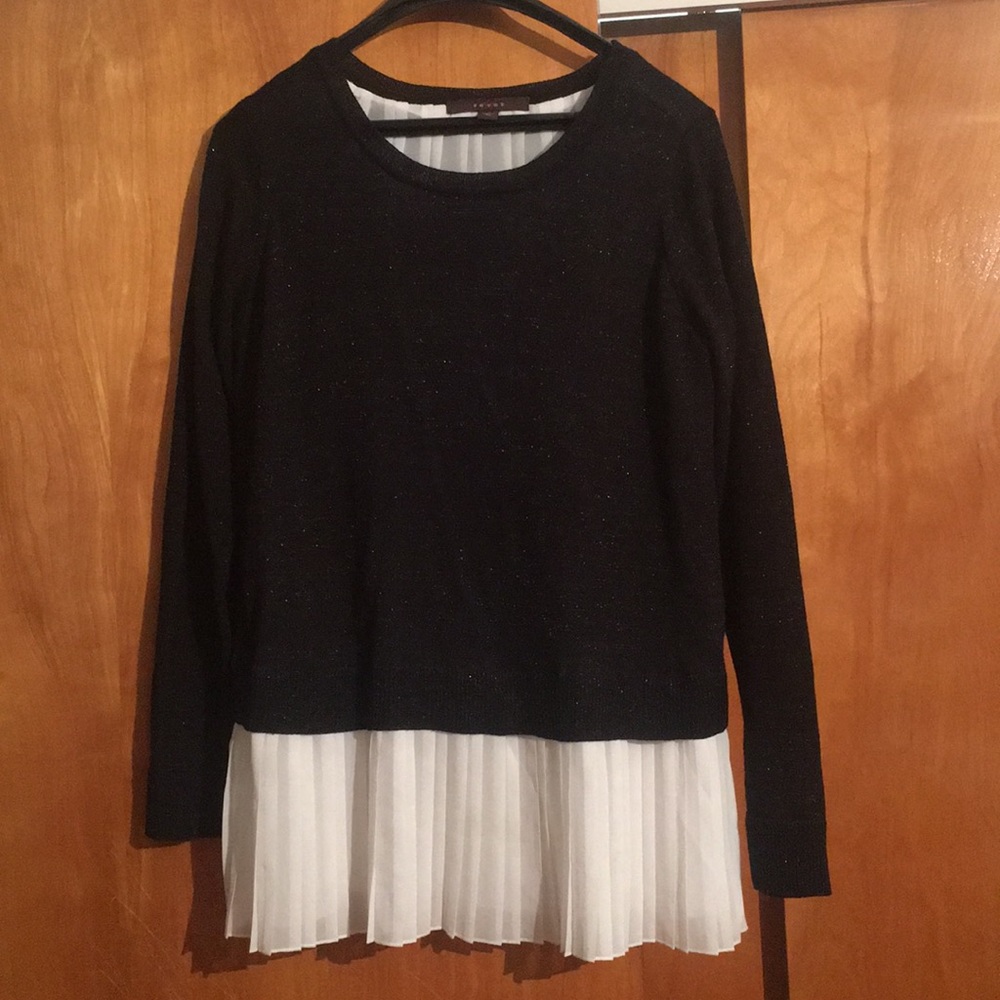Black sparkly fall shirt
